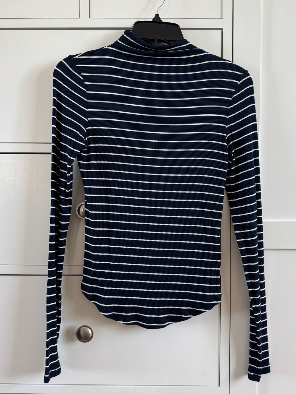 NWOT AE Soft & Sexy Long-Sleeve Mock Neck T-Shirt